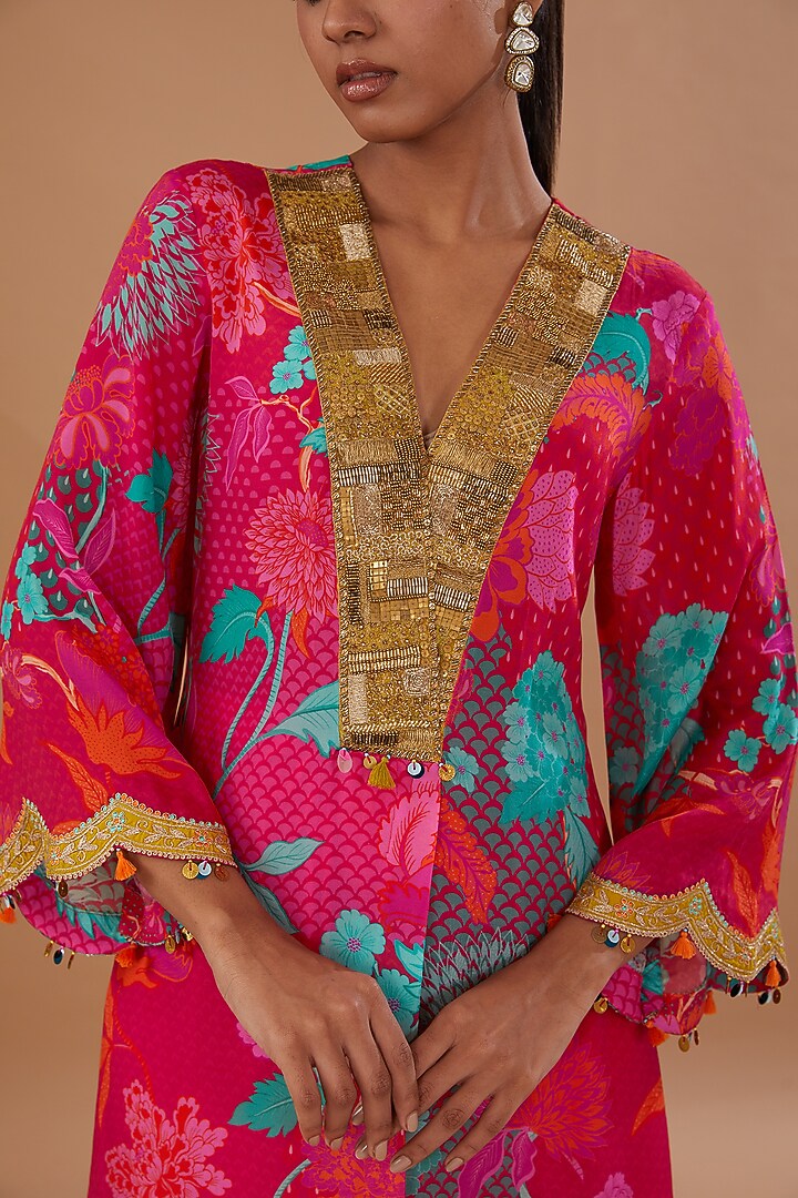 Jester Red Crepe Printed & Embroidered Kurta Set by Raji ramniq at Pernia's Pop Up Shop
