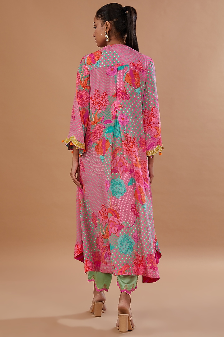 Bright Pink Crepe Printed & Embroidered Kurta Set by Raji ramniq at Pernia's Pop Up Shop