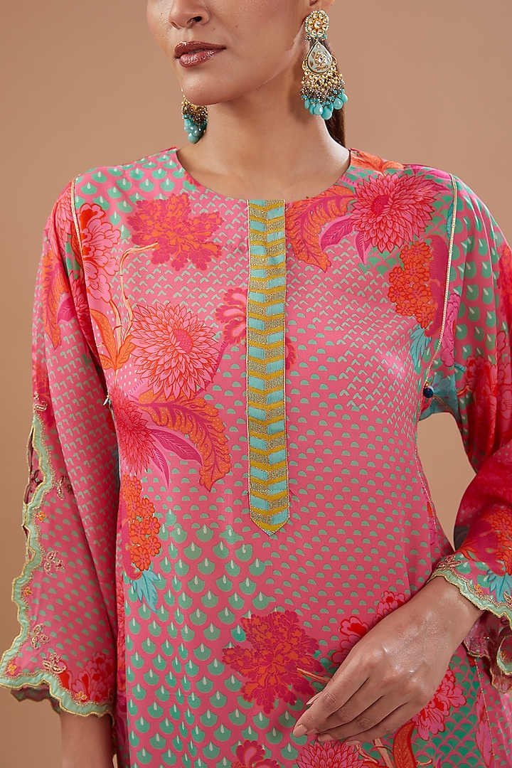 Bright Pink Crepe Printed & Embroidered Kurta Set by Raji ramniq at Pernia's Pop Up Shop