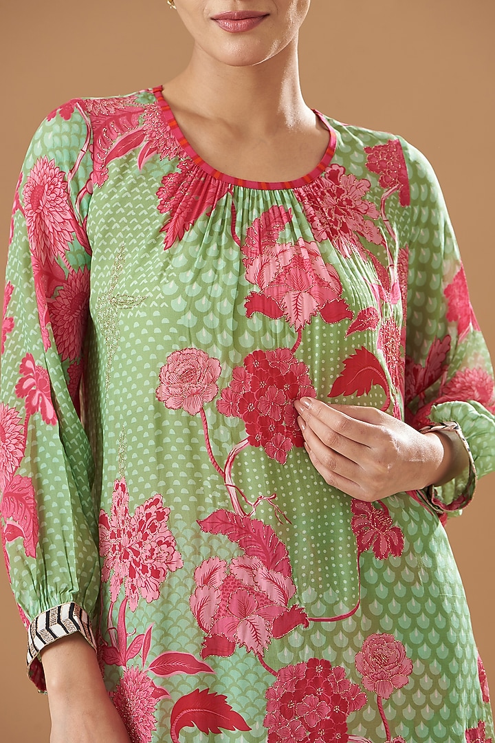 Sage Green Crepe Embroidered & Printed Kurta Set by Raji ramniq at Pernia's Pop Up Shop