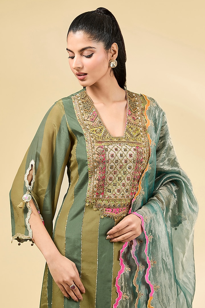Olive Green Crepe Striped Printed & Cutwork Embroidered Kurta Set by Raji ramniq at Pernia's Pop Up Shop