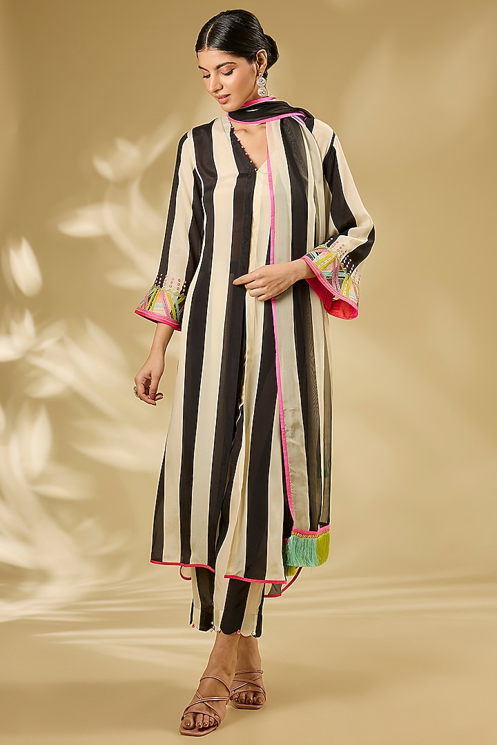 Black & Ivory Crepe Hand Embroidered Striped Kurta Set by Raji ramniq at Pernia's Pop Up Shop