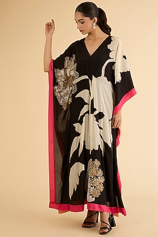 Black & White Crepe Printed Kaftan Dress by Raji ramniq
