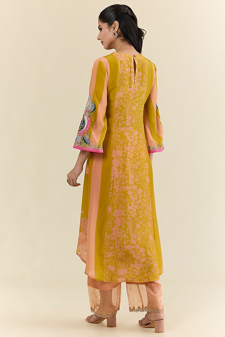 Yellow Chanderi & Modal Satin Printed Kurta Set by Raji ramniq at Pernia's Pop Up Shop