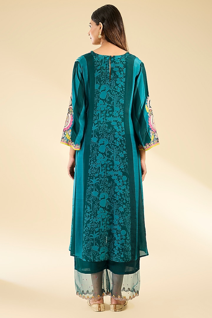 Blue Crepe & Organza Floral Printed Kurta Set by Raji ramniq at Pernia's Pop Up Shop
