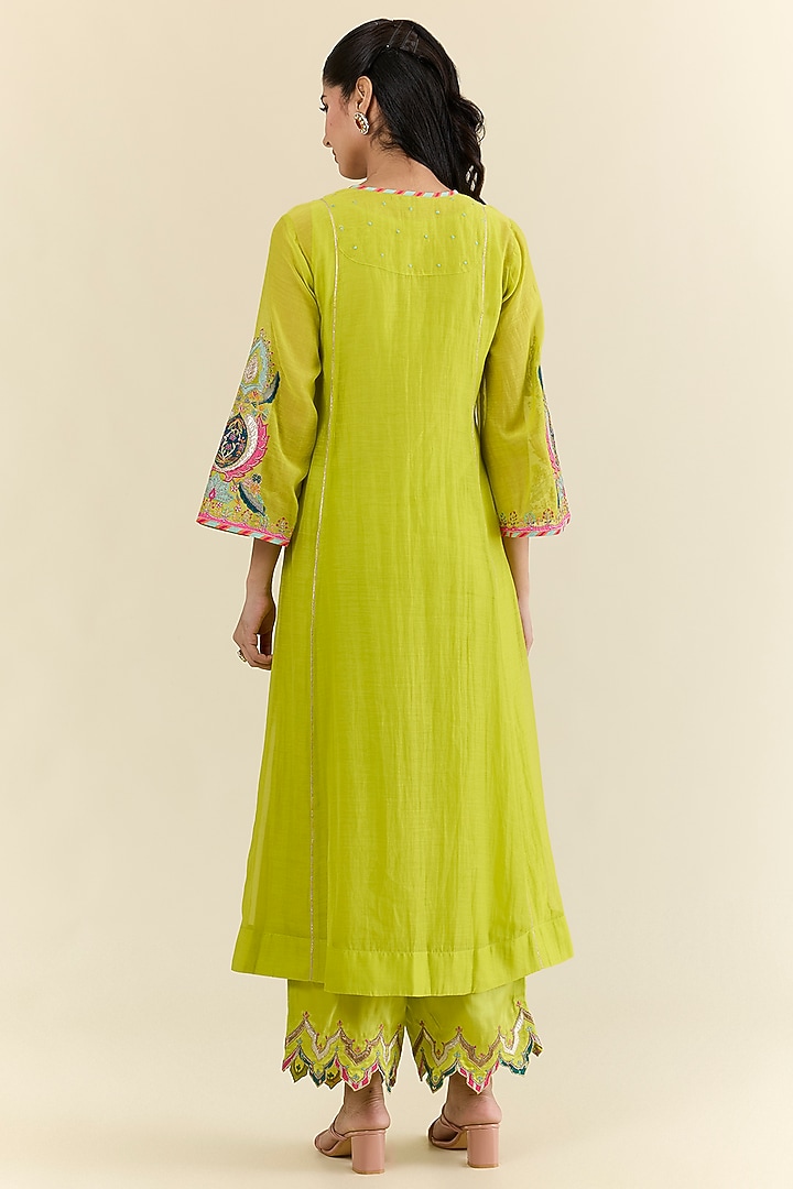 Green Chanderi & Modal Satin Hand Embroidered Kurta Set by Raji ramniq at Pernia's Pop Up Shop