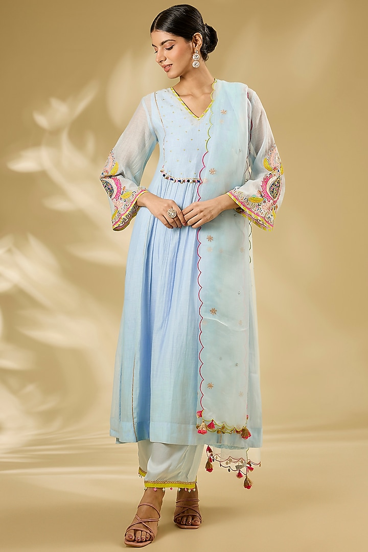 Blue Chanderi Hand & Machine Embroidered Kurta Set by Raji ramniq at Pernia's Pop Up Shop