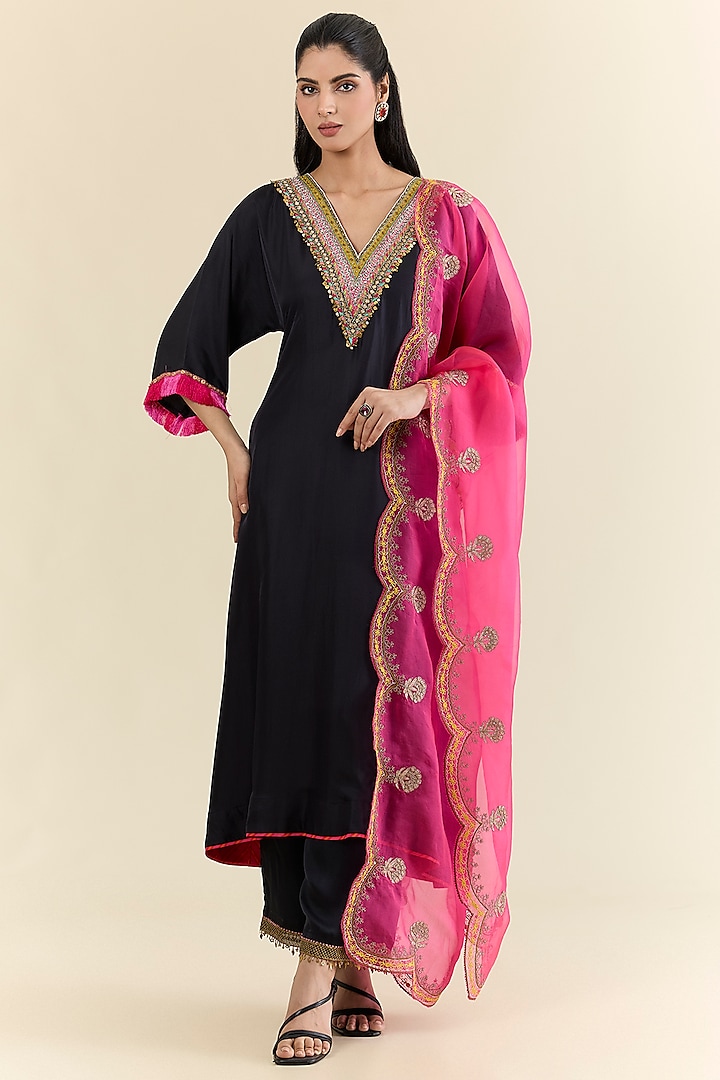 Black Silk Twill & Modal Satin Hand Embroidered Kurta Set by Raji ramniq at Pernia's Pop Up Shop