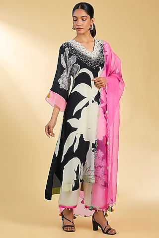 Black Crepe Printed & Embroidered Kurta Set by Raji Ramniq