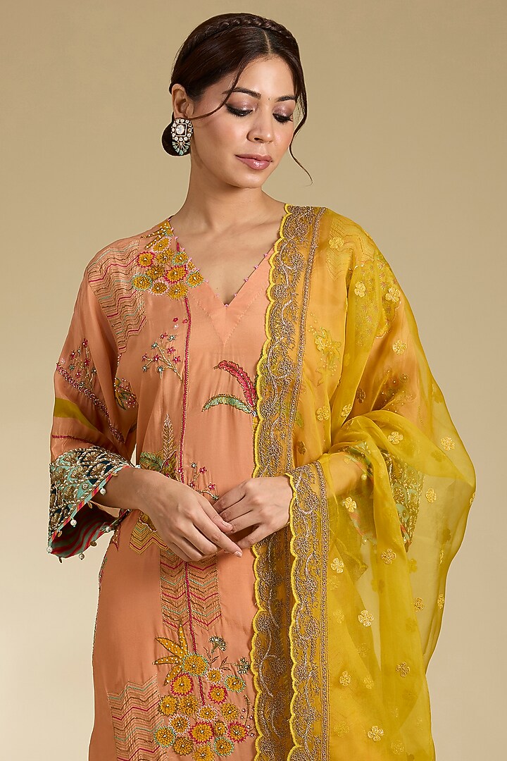 Peach Crepe Hand Embroidered & Printed Kurta Set by Raji Ramniq at Pernia's Pop Up Shop