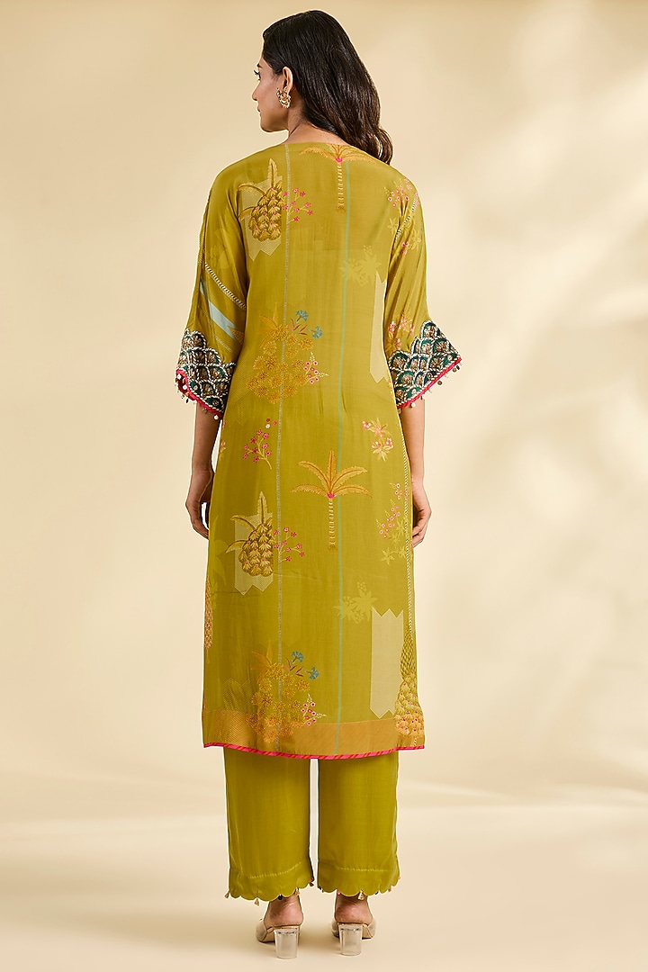 Yellow Crepe Floral Printed & Hand Embroidered Kaftan Kurta Set by Raji ramniq at Pernia's Pop Up Shop