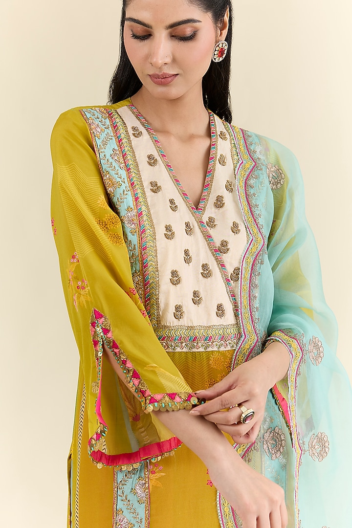 Yellow Crepe & Modal Satin Hand Embroidered Kurta Set by Raji ramniq at Pernia's Pop Up Shop