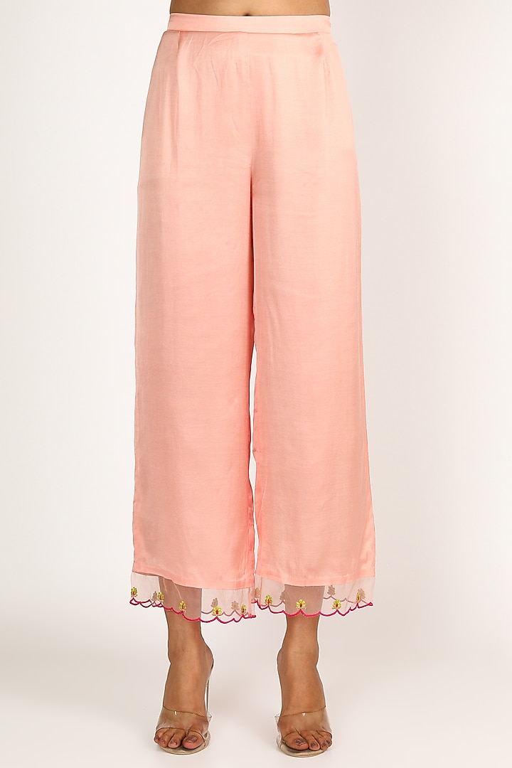 Nude Pink Embroidered Kurta Set by Raji ramniq at Pernia's Pop Up Shop
