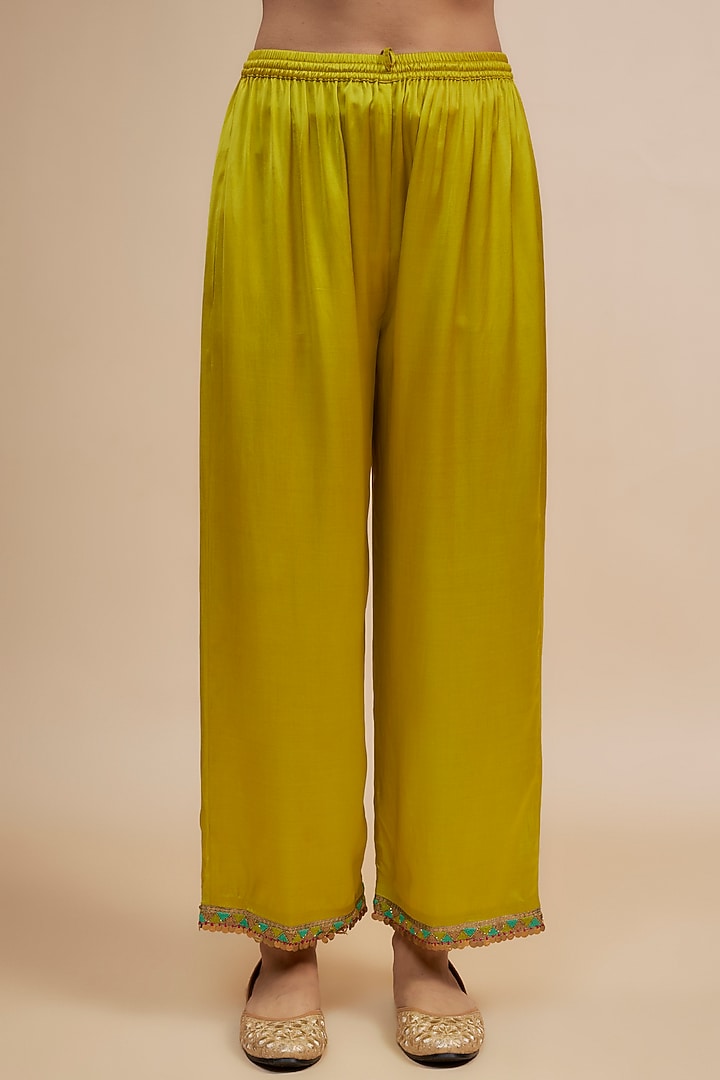 Yellow & Nude Pink Crepe Hand Embroidered Kurta Set by Raji ramniq at Pernia's Pop Up Shop