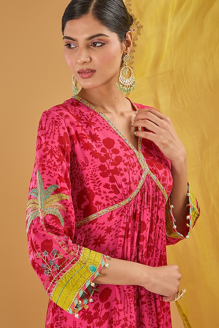 Hot Pink Crepe Printed & Embroidered Kurta Set by Raji Ramniq at Pernia's Pop Up Shop