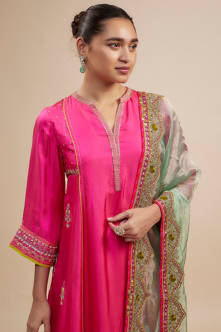 Hot Pink Silk Hand Embroidered Kurta Set by Raji ramniq at Pernia's Pop Up Shop