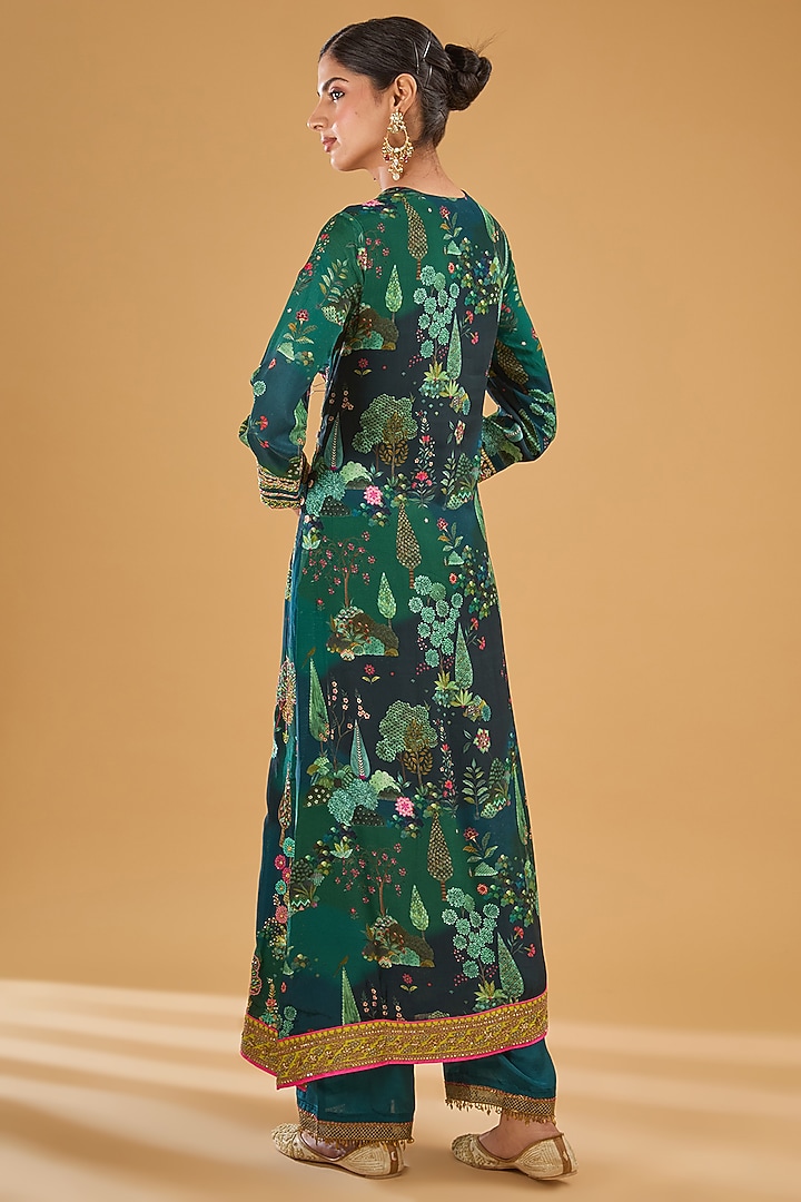 Teal Crepe Hand Embroidered Kurta Set by Raji Ramniq at Pernia's Pop Up Shop