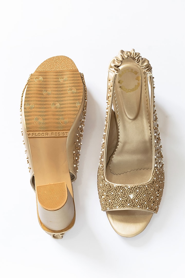 Gold Embroidered Heels by Rajasthani Stuff at Pernia's Pop Up Shop
