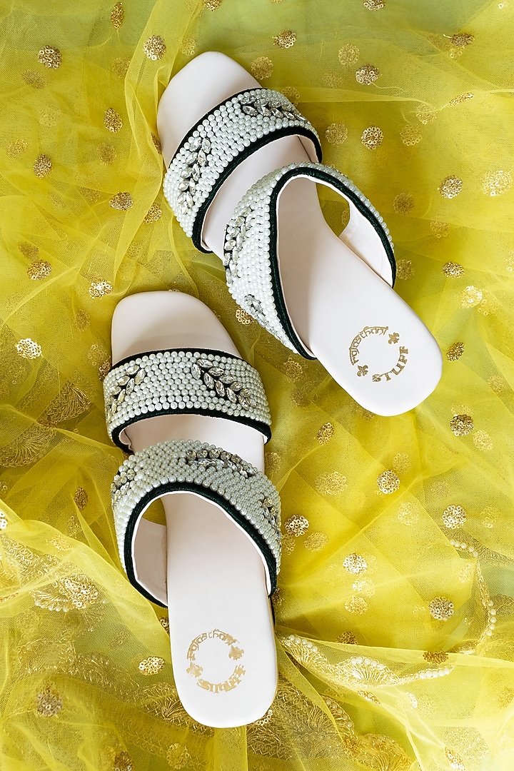 Green Embroidered Heels by Rajasthani Stuff at Pernia's Pop Up Shop