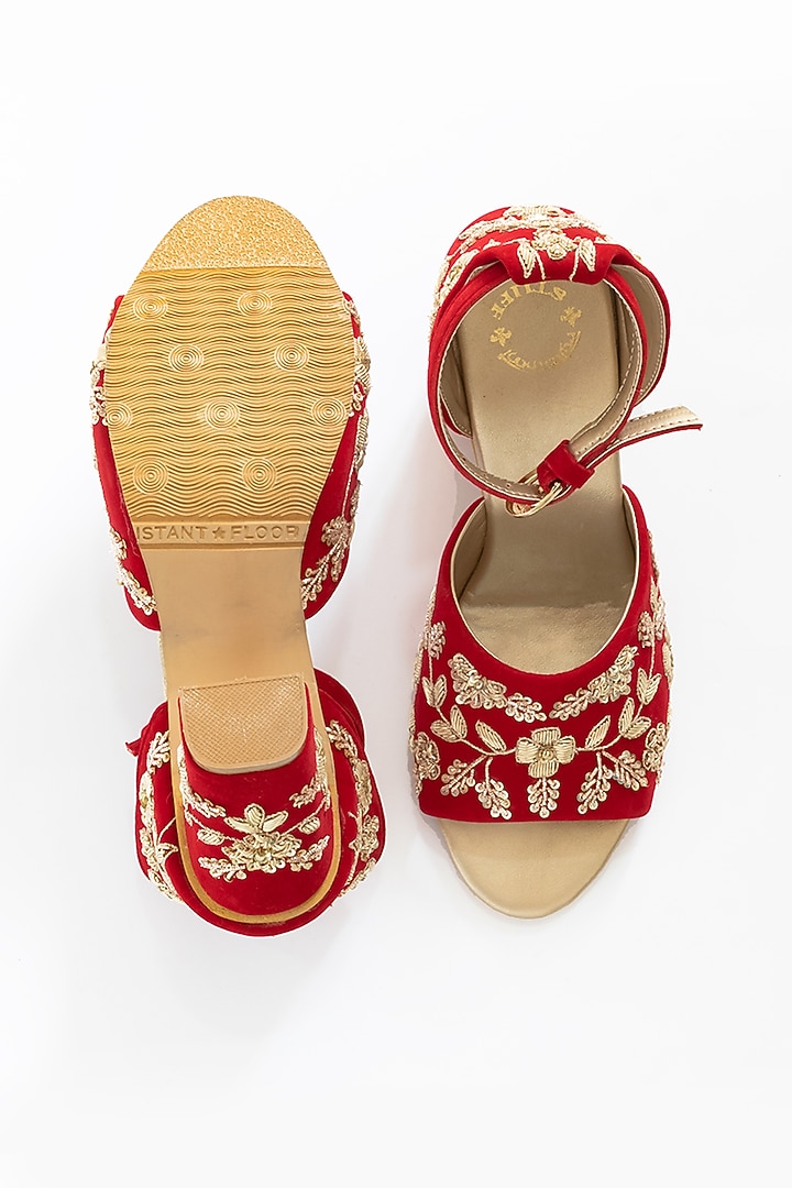 Red Zari Embroidered Heels by Rajasthani Stuff at Pernia's Pop Up