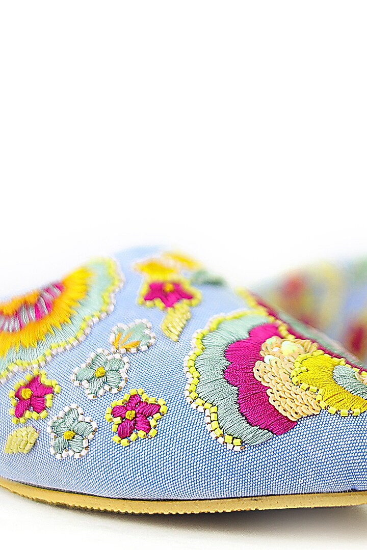 Blue Hand Embroidered Mules by Rajasthani Stuff at Pernia's Pop Up Shop