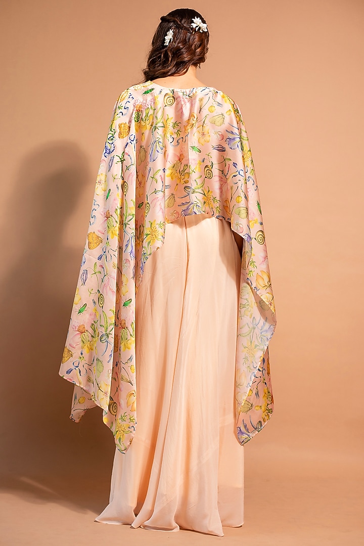 Pink Pure Satin Organza & Crepe Floral Printed Poncho Set by RIDDHI JAIN LABEL at Pernia's Pop Up Shop