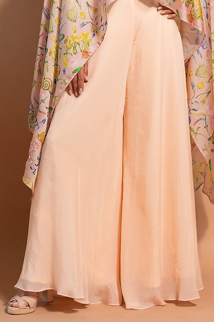 Pink Pure Satin Organza & Crepe Floral Printed Poncho Set by RIDDHI JAIN LABEL at Pernia's Pop Up Shop