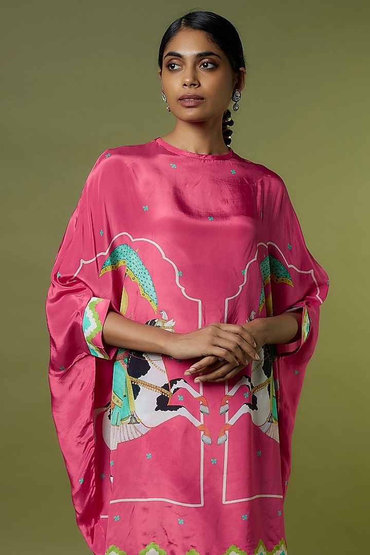 Fuchsia Crepe Kaftan Set by Rajat tangri at Pernia's Pop Up Shop