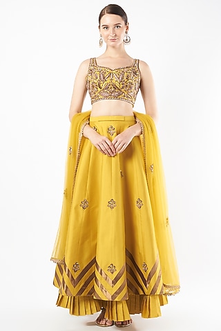 Yellow Tafetta Embroidered Lehenga Set by Rajat tangri