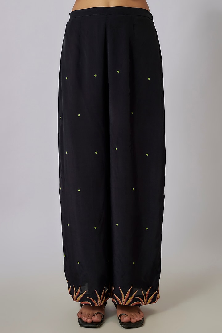 Black Crepe Printed Kaftan Set by Rajat tangri at Pernia's Pop Up Shop