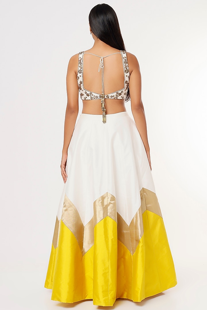 White & Yellow Printed Wedding Lehenga Set by Rajat tangri at Pernia's Pop Up Shop