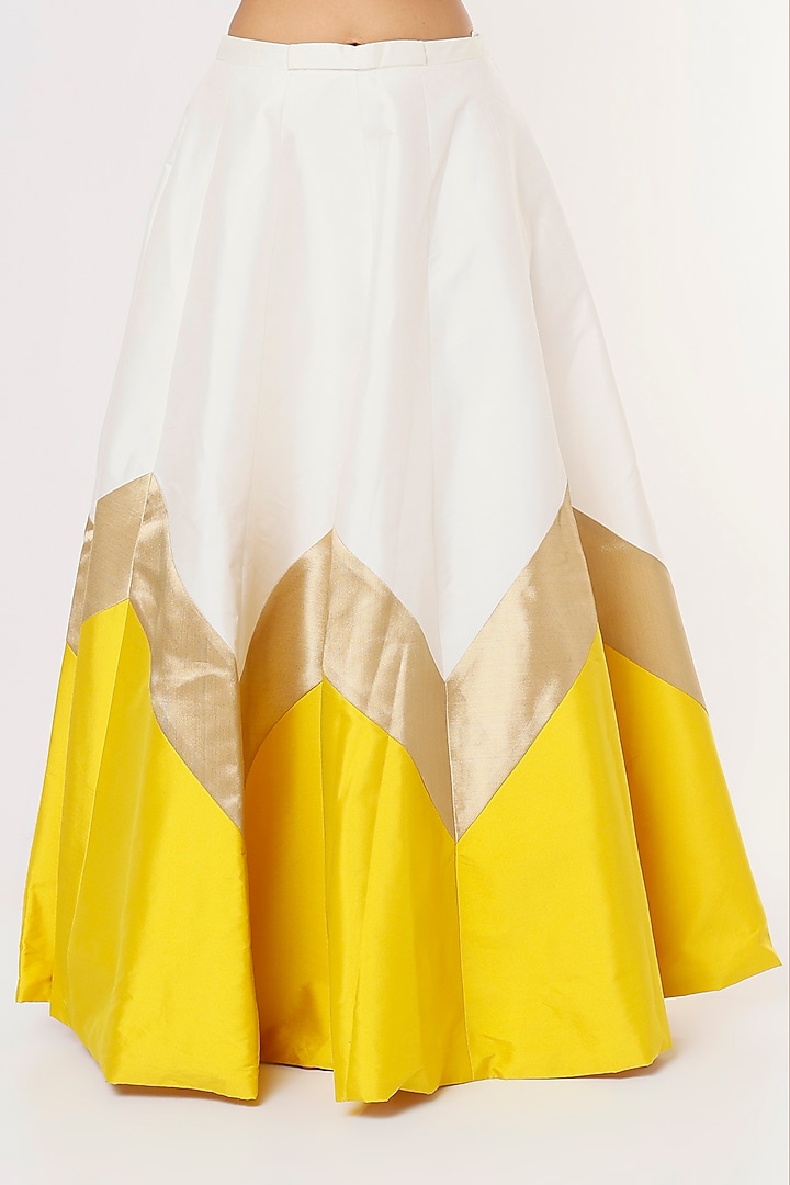 White & Yellow Printed Wedding Lehenga Set by Rajat tangri at Pernia's Pop Up Shop