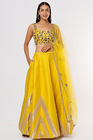 Yellow Inverted Chevron Printed Lehenga Set by Rajat tangri 