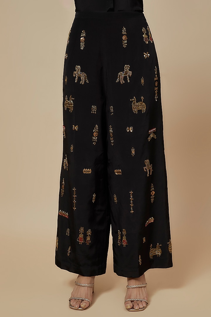 Black Crepe Hand Embroidered Blazer Set by Rajat tangri at Pernia's Pop Up Shop