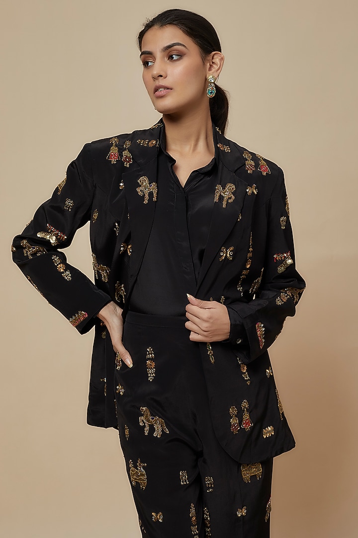 Black Crepe Hand Embroidered Blazer Set by Rajat tangri at Pernia's Pop Up Shop