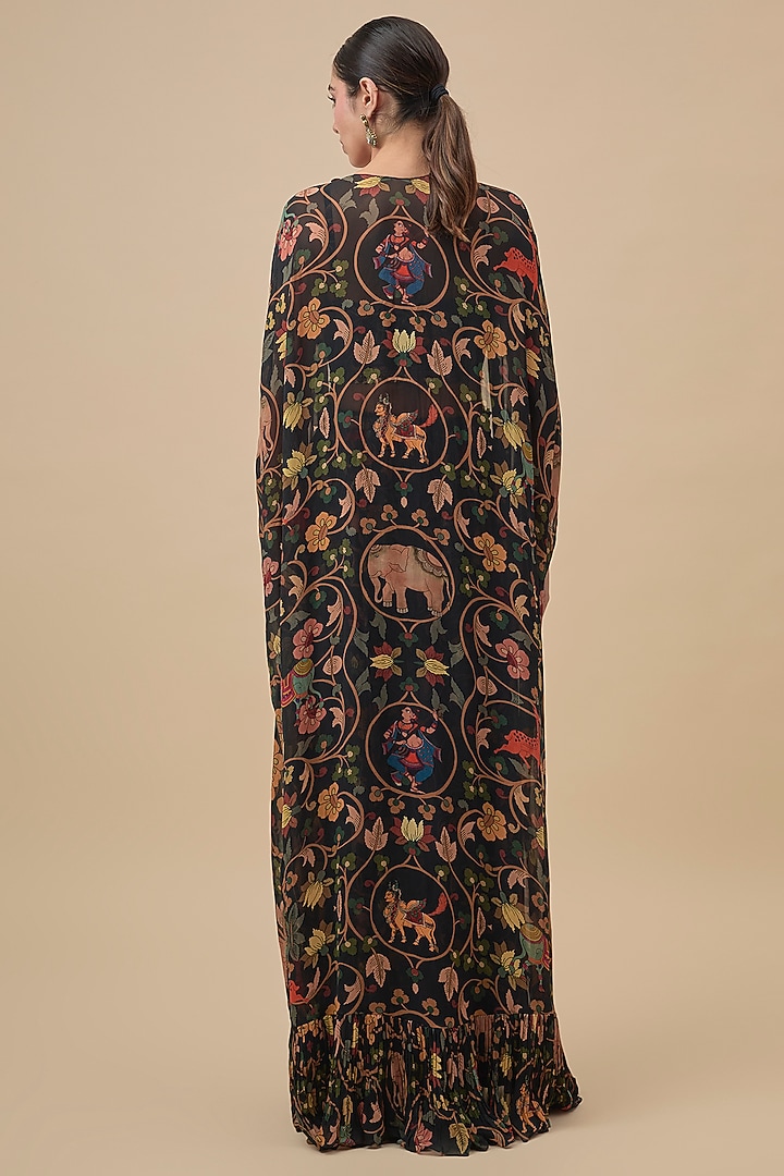 Black Georgette Printed Cape Set by Rajat Tangri at Pernia's Pop Up Shop