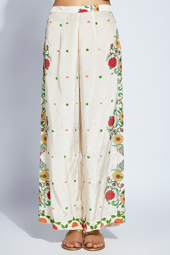 Ivory Crepe Kite Kaftan Set by Rajat tangri  at Pernia's Pop Up Shop