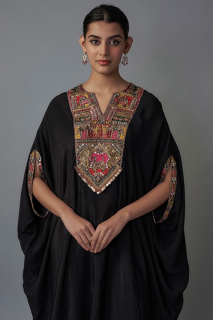 Black Crepe Patch Embroidered Kaftan by Rajat tangri at Pernia's Pop Up Shop