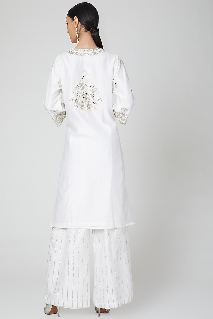 White Gota Embroidered Kurta Set by Rajat tangri at Pernia's Pop Up Shop