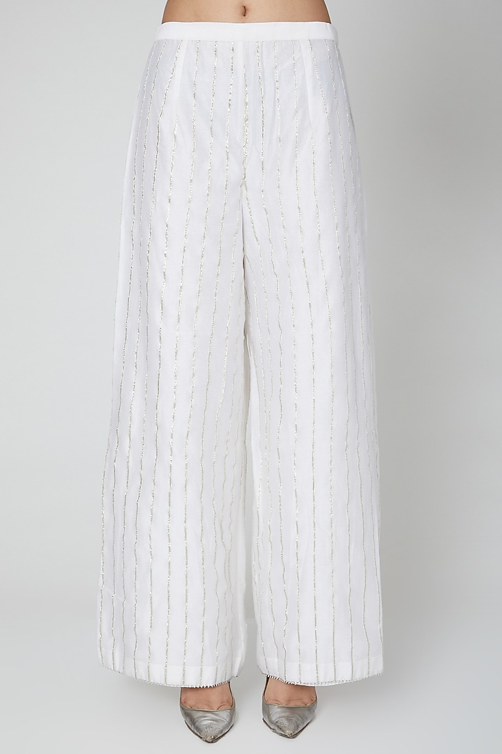 White Gota Embroidered Kurta Set by Rajat tangri at Pernia's Pop Up Shop