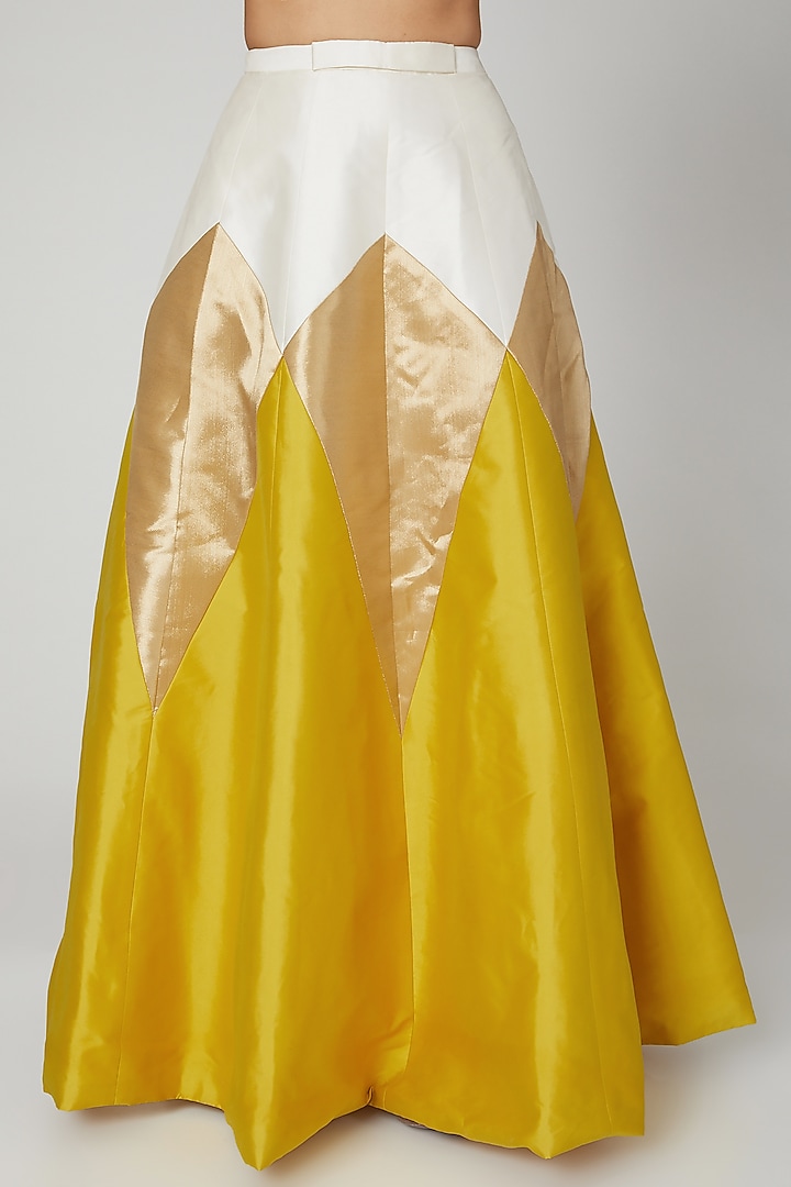 Mustard Embroidered Wedding Lehenga Set by Rajat tangri at Pernia's Pop Up Shop