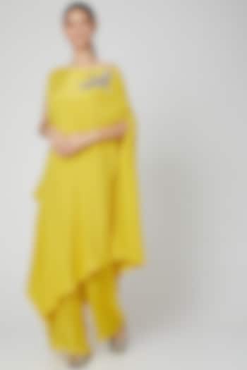 Yellow Embroidered Tunic With Pants by Rajat tangri 