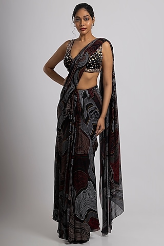 Black Georgette & Crepe Saree Set by Rajat tangri 