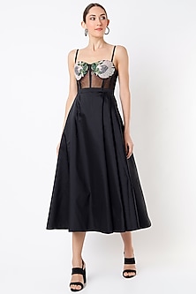 product-color-Black