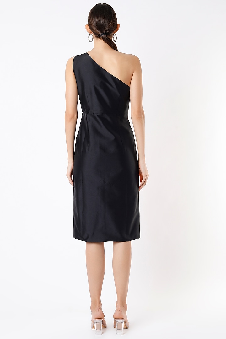 Dusty Rose & Black Hand Embroidered Paneled Cocktail Dress by Rajat tangri at Pernia's Pop Up Shop