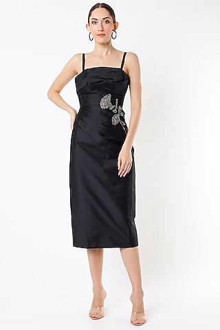 Black Dress With Hand Embroidery by Rajat tangri 