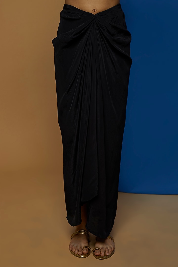 Black Crepe Draped Skirt Set by Rajat tangri at Pernia's Pop Up Shop