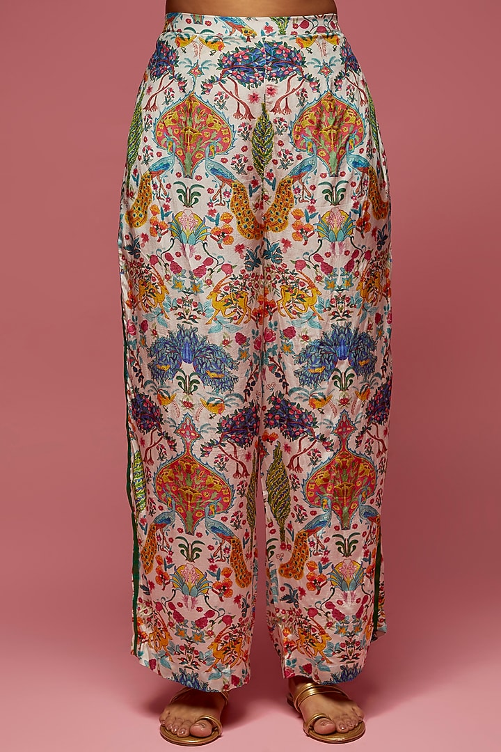 Ivory Crepe Hand Embroidered Co-Ord Set by Rajat tangri at Pernia's Pop Up Shop