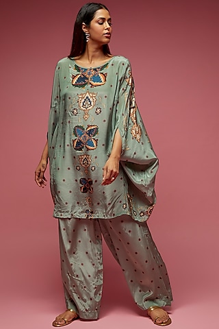 Grey Crepe Kite Kaftan Set by Rajat tangri 
