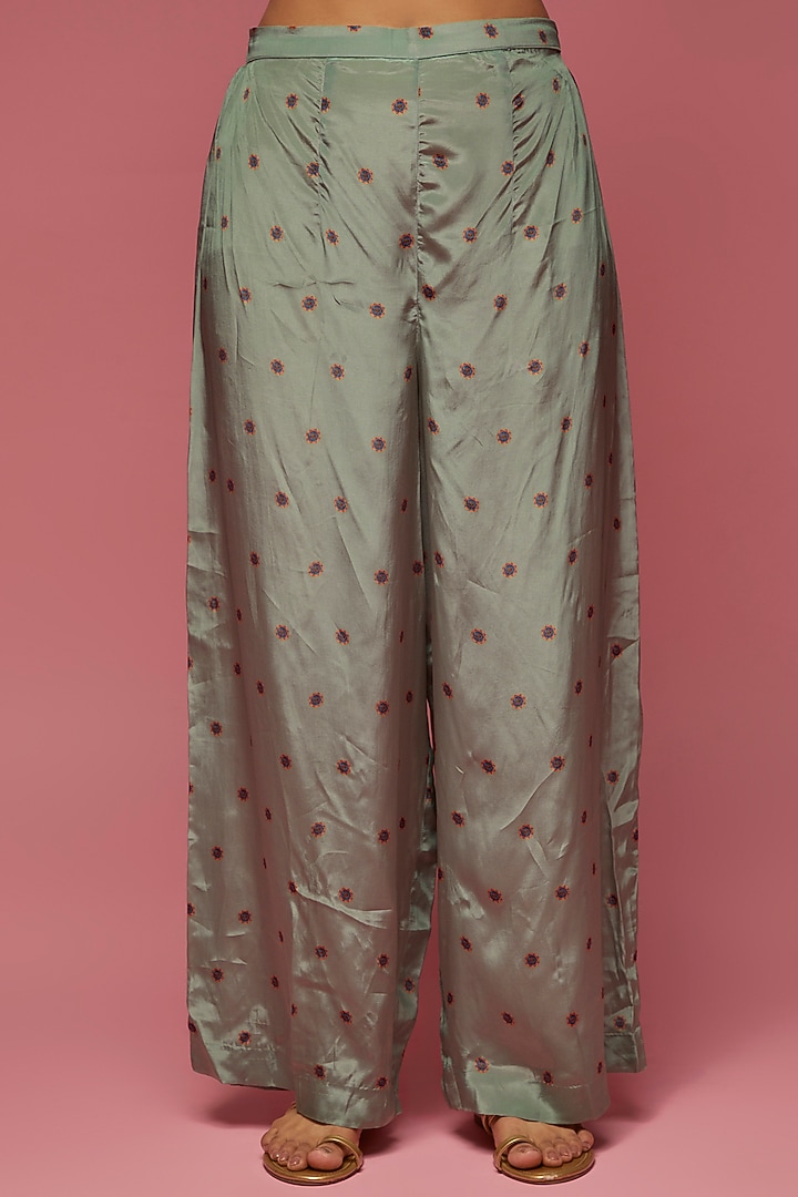 Grey Crepe Kite Kaftan Set by Rajat tangri at Pernia's Pop Up Shop